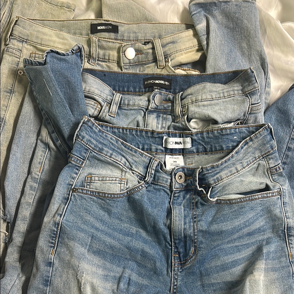 Fashion Nova Light Wash Denim Jeans - 3 pairs size 30